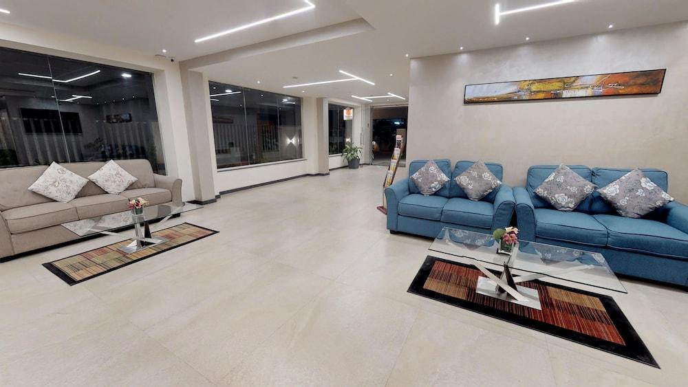 37Th Crescent Boutique Suites Bengalúr Exteriér fotografie